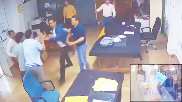 पिता महेश कंडवाल उत्तराखंड पुलिस के संचार विभाग में दरोगा , मामा एसटीएफ में देहरादून में तैनात हैं।